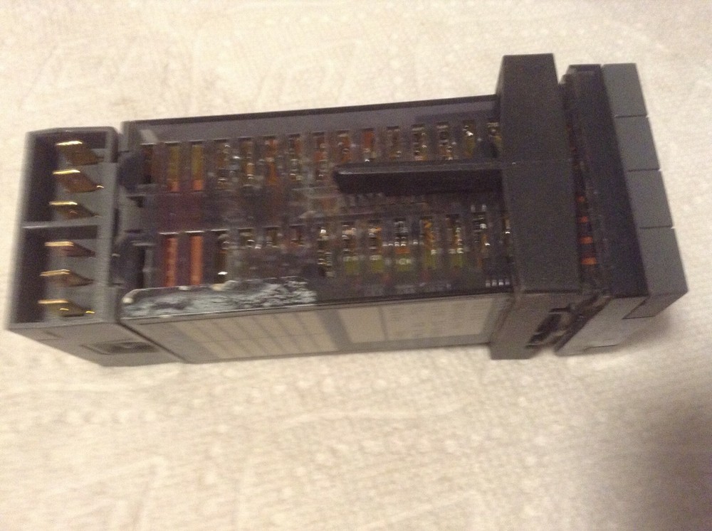 LNL 91211C Temperature Controller