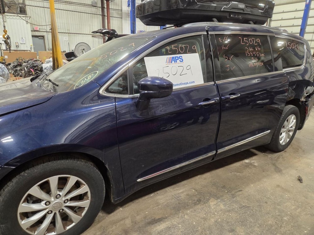 Fuse Box Engine Compartment Fits 17 PACIFICA 1541018