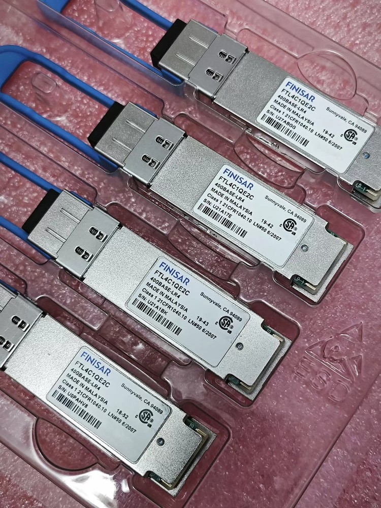 FTL4C1QE2C Finisar 40GBASE-LR4 QSFP+ Optical Transceiver Module