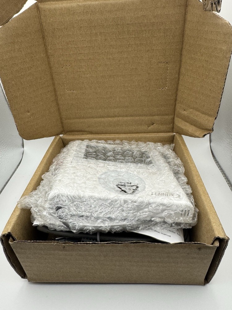 Lennox M0STAT64Q-1 Wired Programmable Controller for Indoor Units New In Box