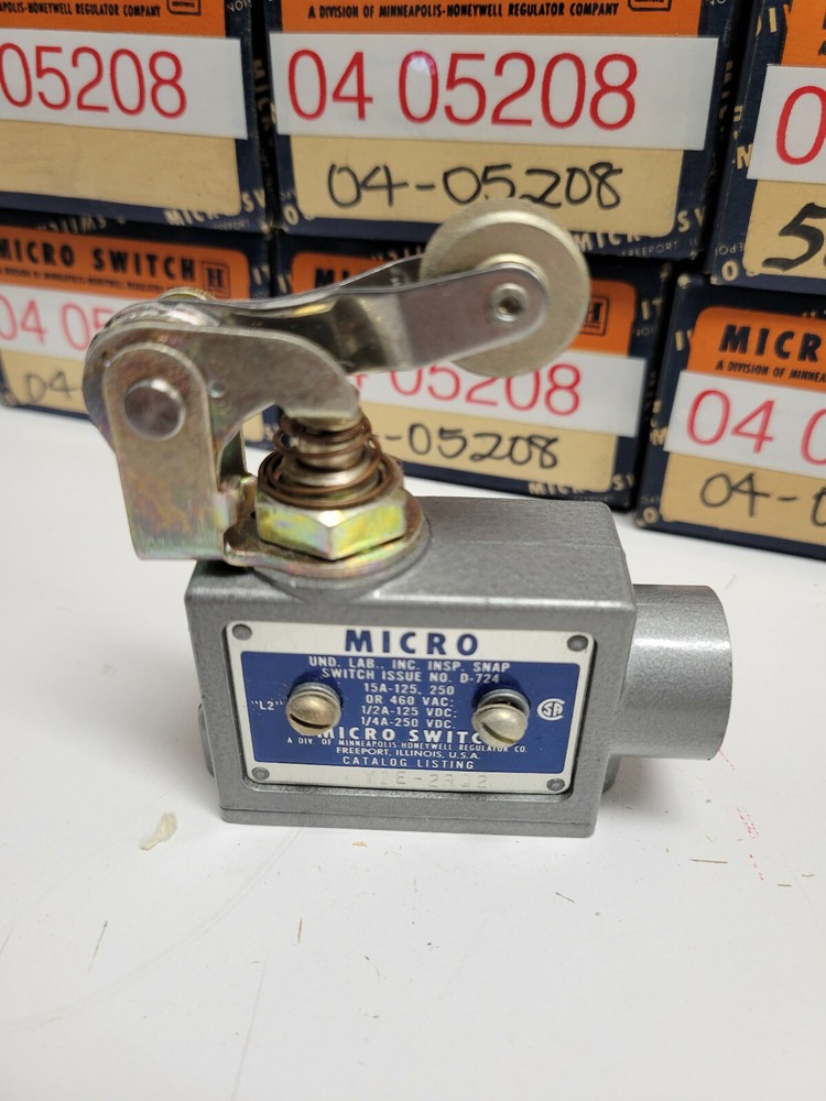 Micro Switch D-729 - YZE-2RQ2 - ONE UNIT