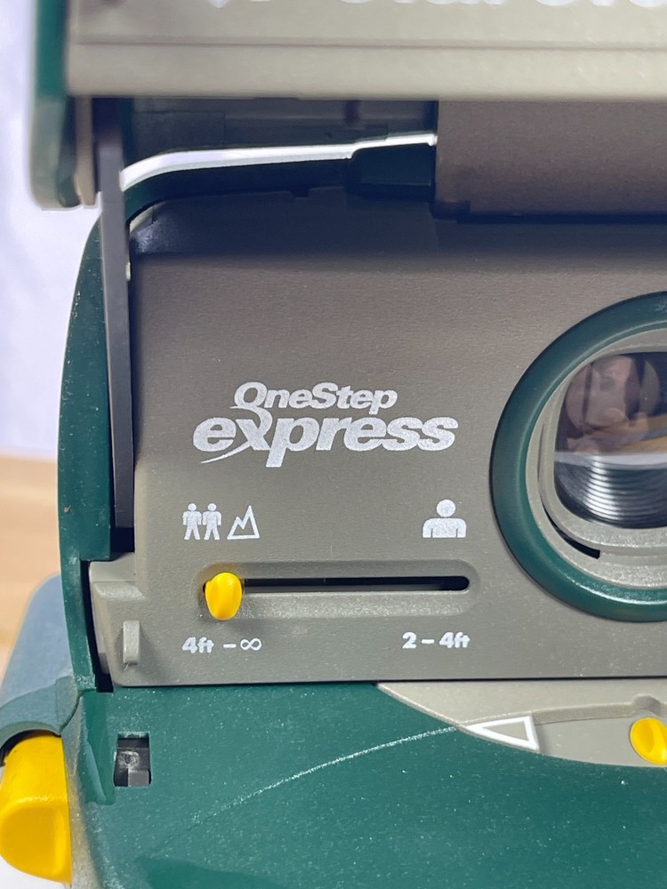 Polaroid OneStep Express 600 Instant Camera Green w/ Manual Untested