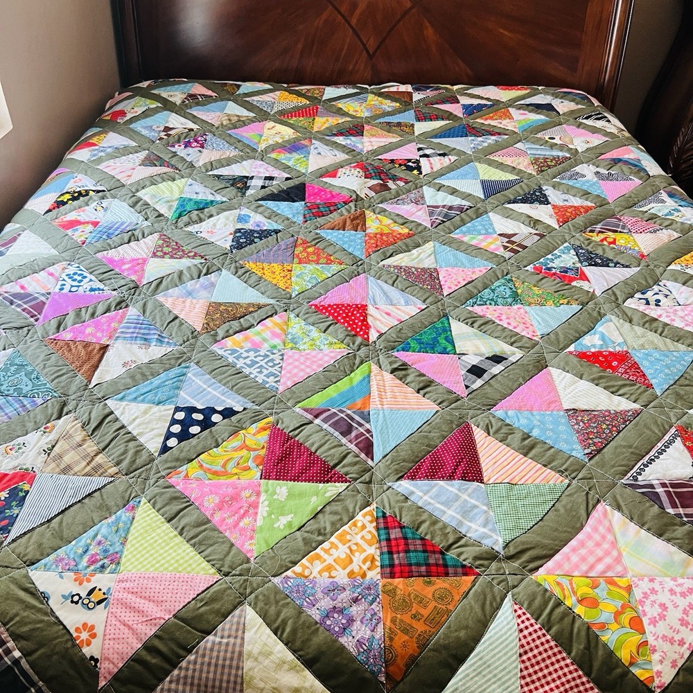 Vintage Handmade Patchwork Quilt 65” x 80” – Triangle Blocks – Twin / Full Size