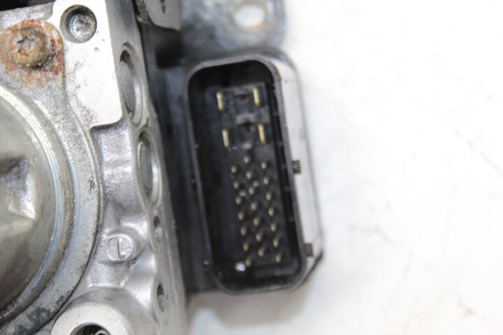 2013 VICTORY VISION TOUR ABS BRAKE PUMP UNIT MODULE
