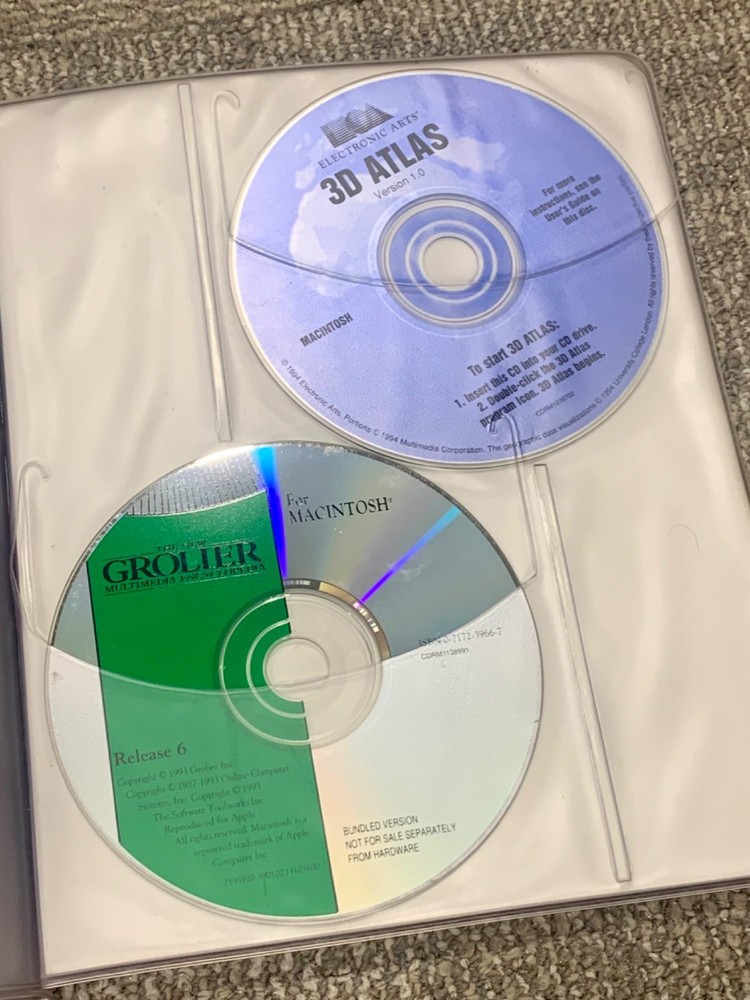 VTG Mac Software Bundle System 7.5 Update Disc Apple CD 300i Plus Manual Apple