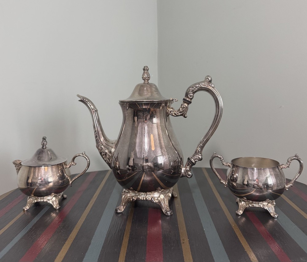 ONEIDA Silver Plate Set – Tea Pot, Milk Jug & Sugar Bowl – Vintage