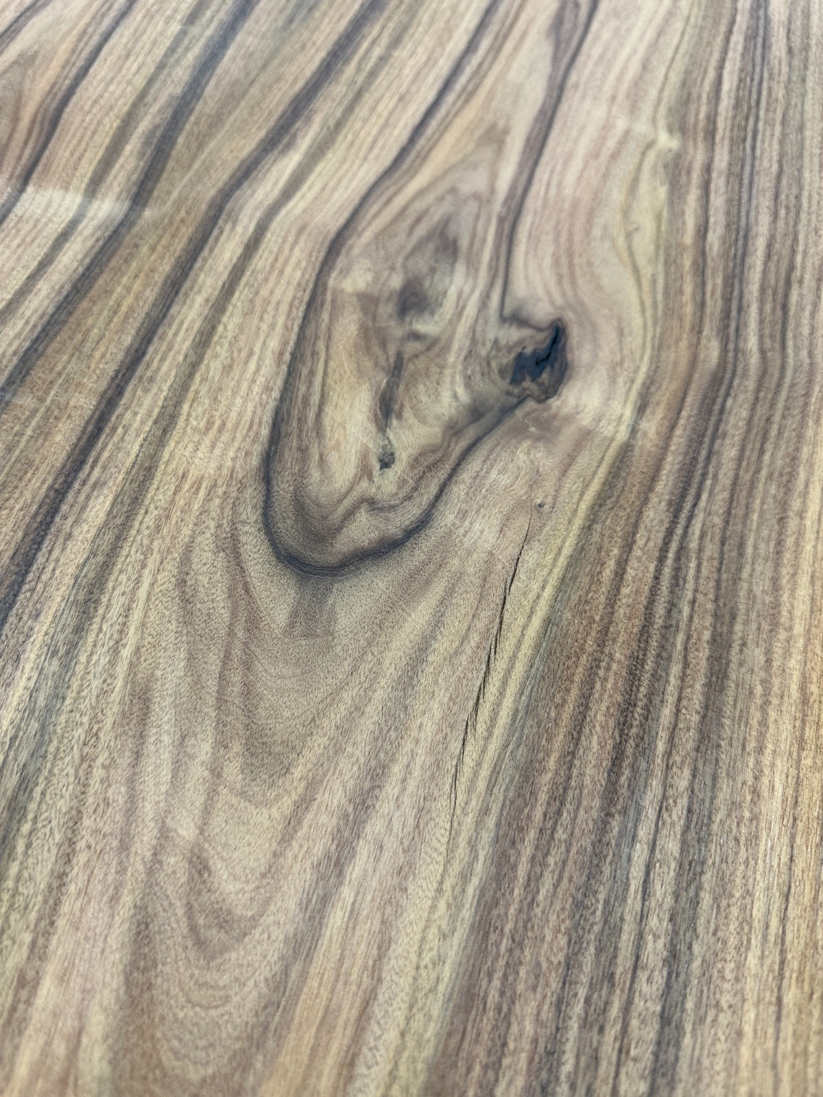 Santos Rosewood Raw Wood Veneer 2 sheets 103'' x 9'' 320G