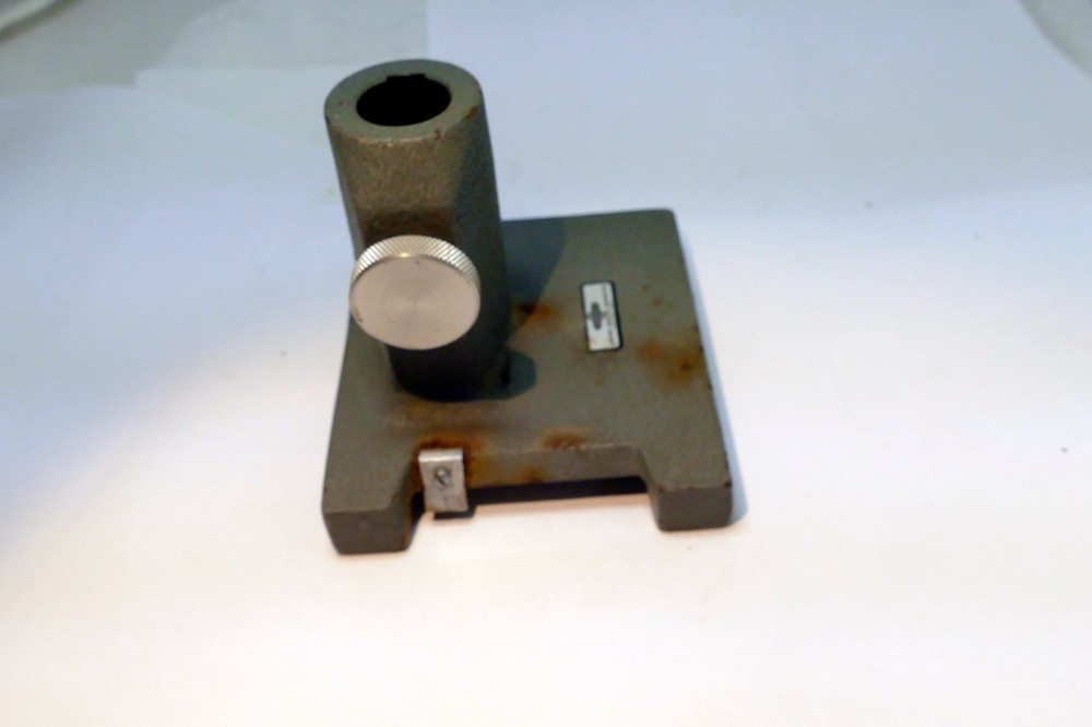 Base for Gaertner Microscope M193 Microscope boom arm stand