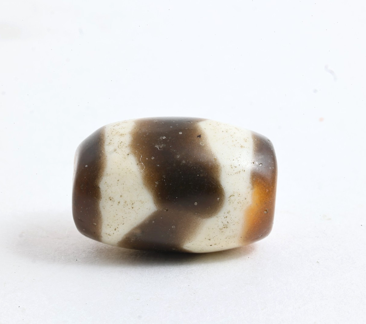 Late Qing Tibetan Glass Beads Pair – Tiger Tooth Dzi (Huya Tianzhu) Style (Z)