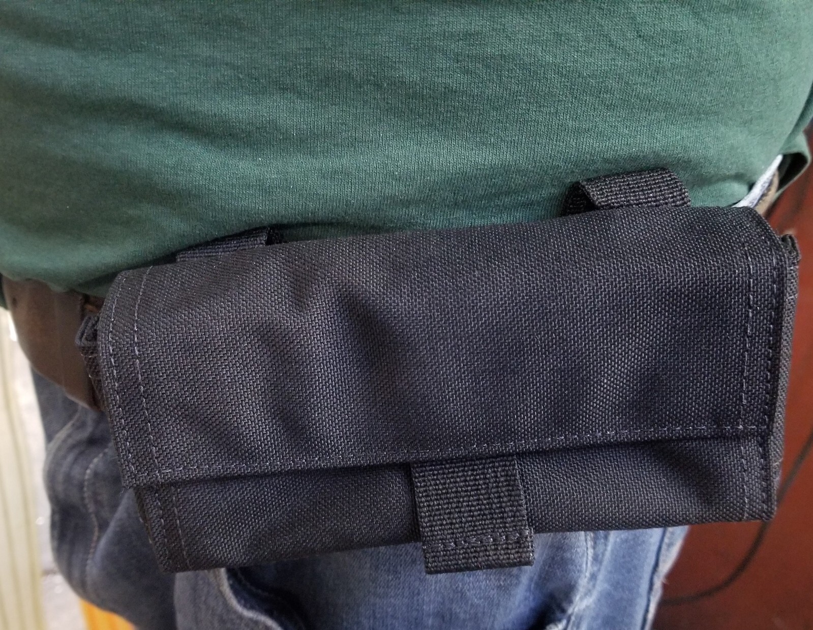 US Military TP11 Safariland 12 Rd Shotgun Shell Pouch 12 Ga w/ Molle Attachment