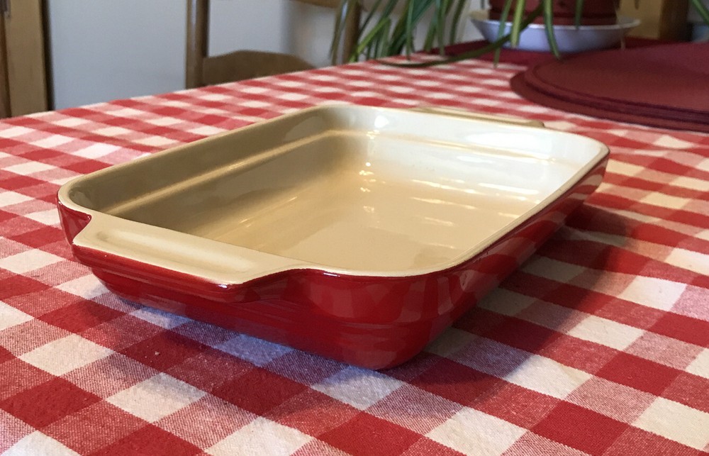 Well Equipped Kitchen 8 1/4" x 5" Red Baking Dish