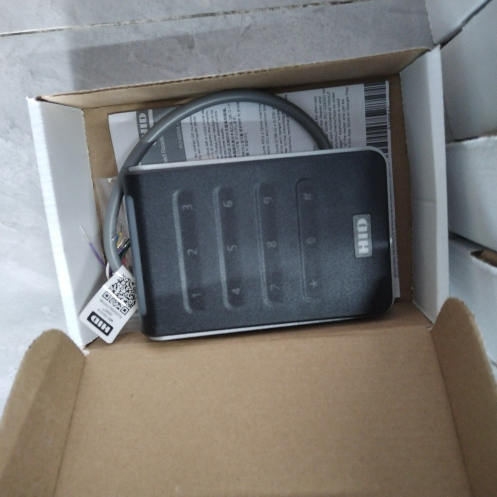 HID Signo 40   Keypad Reader 40-Black   40KNKS-00-000000