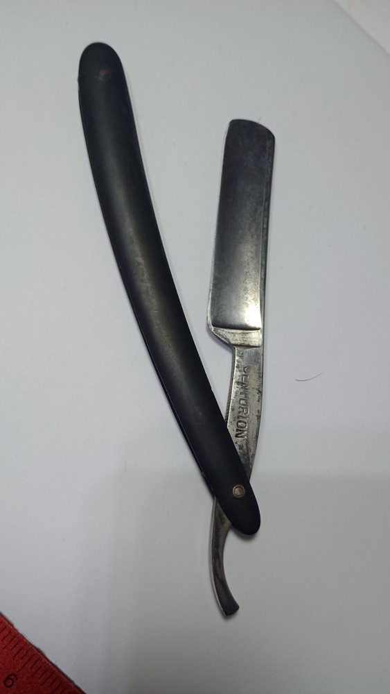 Centurion Straight Razor Vintage