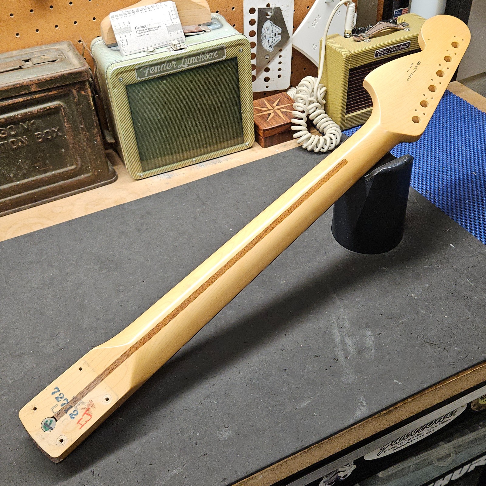 Fender American Highway One Strat Rosewood Neck Large Headstock USA Stratocaster