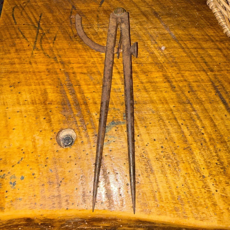 Antq 19thC 8" Blacksmith Forged Iron Wing Divider Compass - Drafting Tool