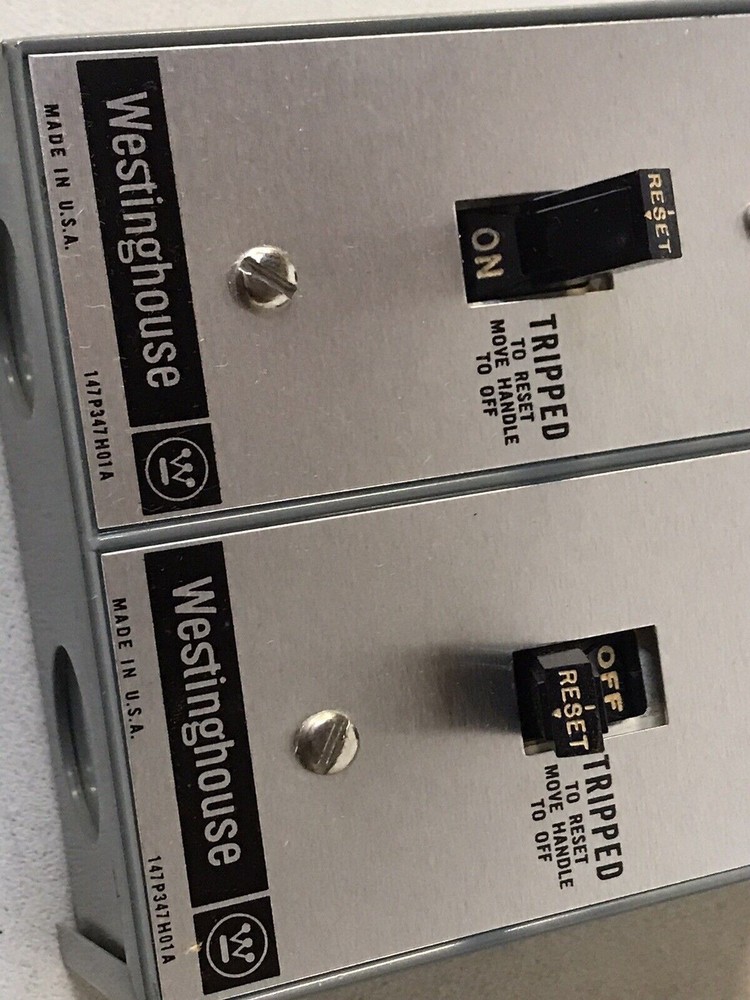 Westinghouse MST22SN Enclosure MS Starter 2- 2 Pole Toggle Switch