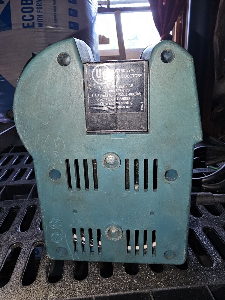 Drill Doctor Model DD500 Tradesman Drill Bit Sharpening Machine