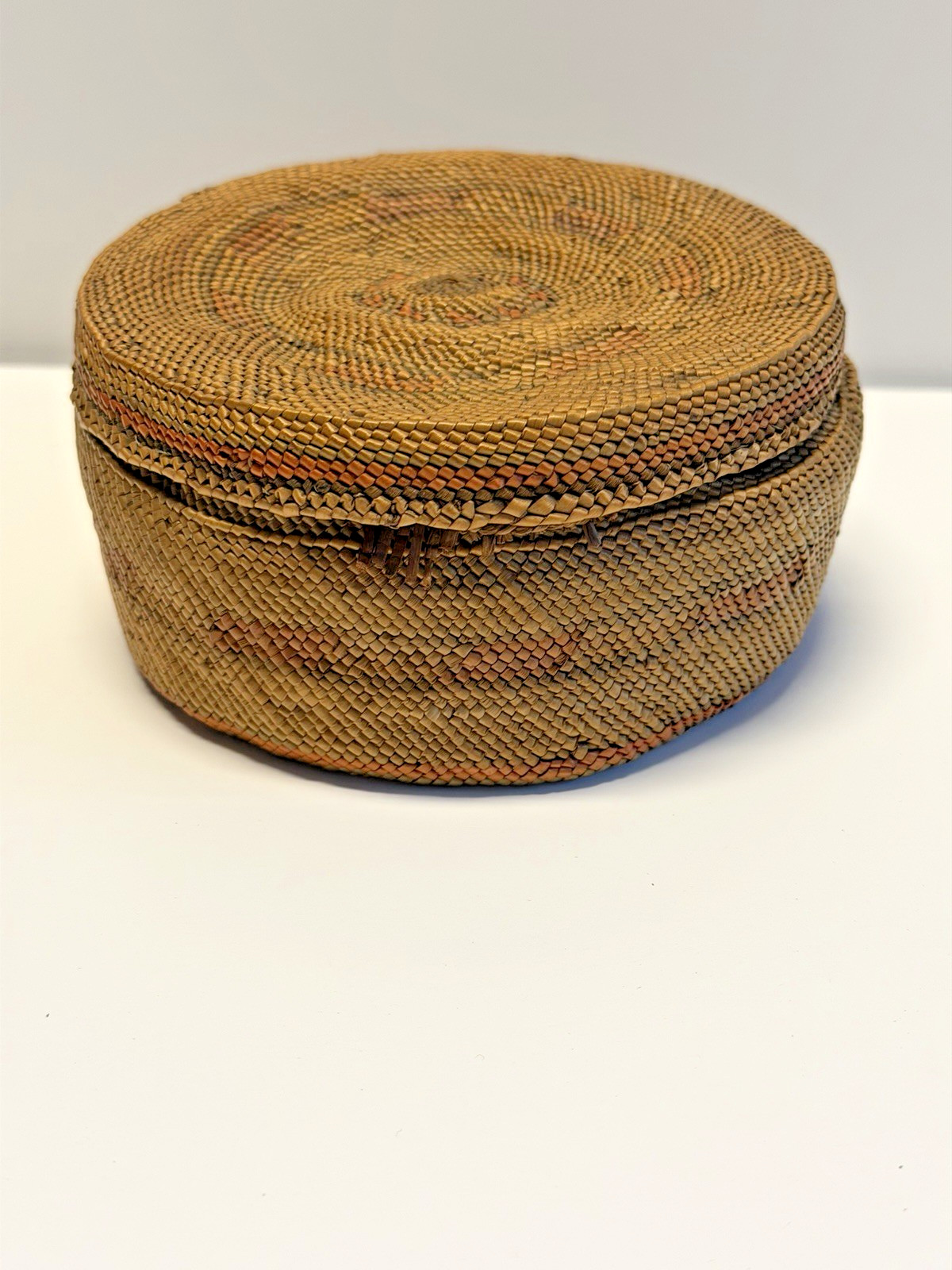 Antique Native American Indian Makah Lidded Woven Basket; Late 1890's; Lot #G7