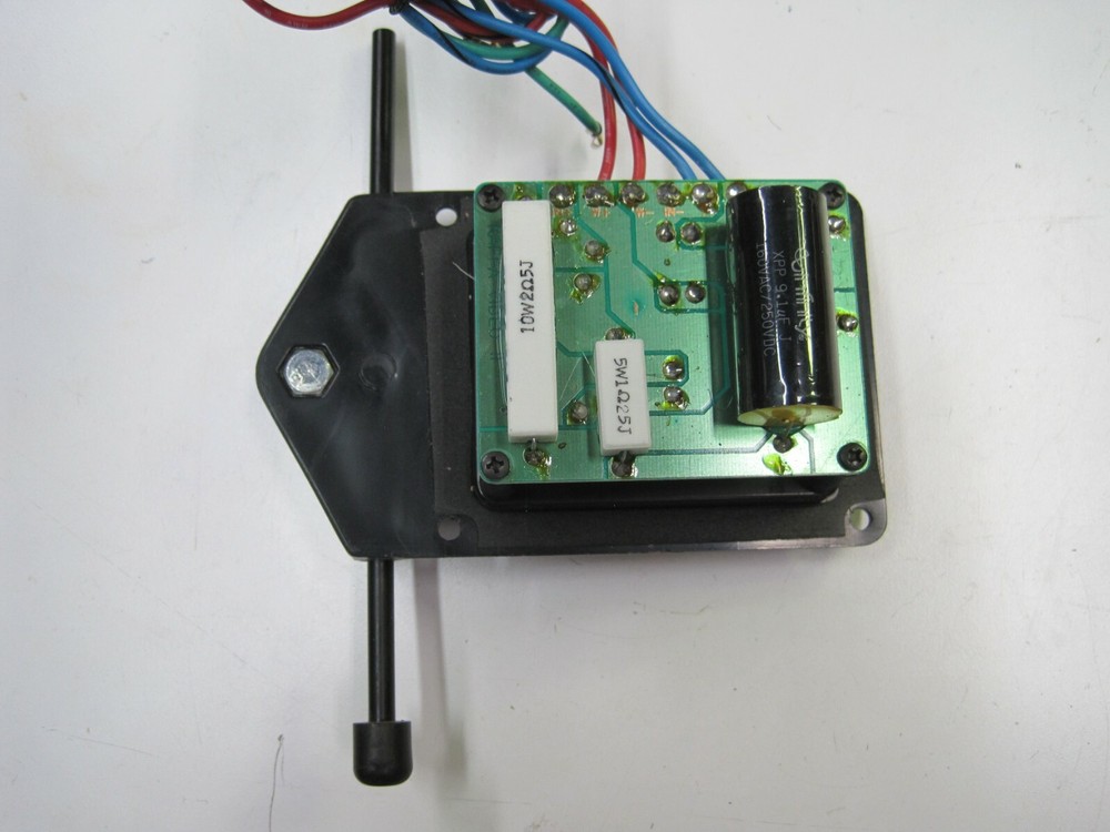 INFINITY CS VIDEO 2-WAY CROSSOVER/ INPUT PLATE WITH ADJUSTING LEG