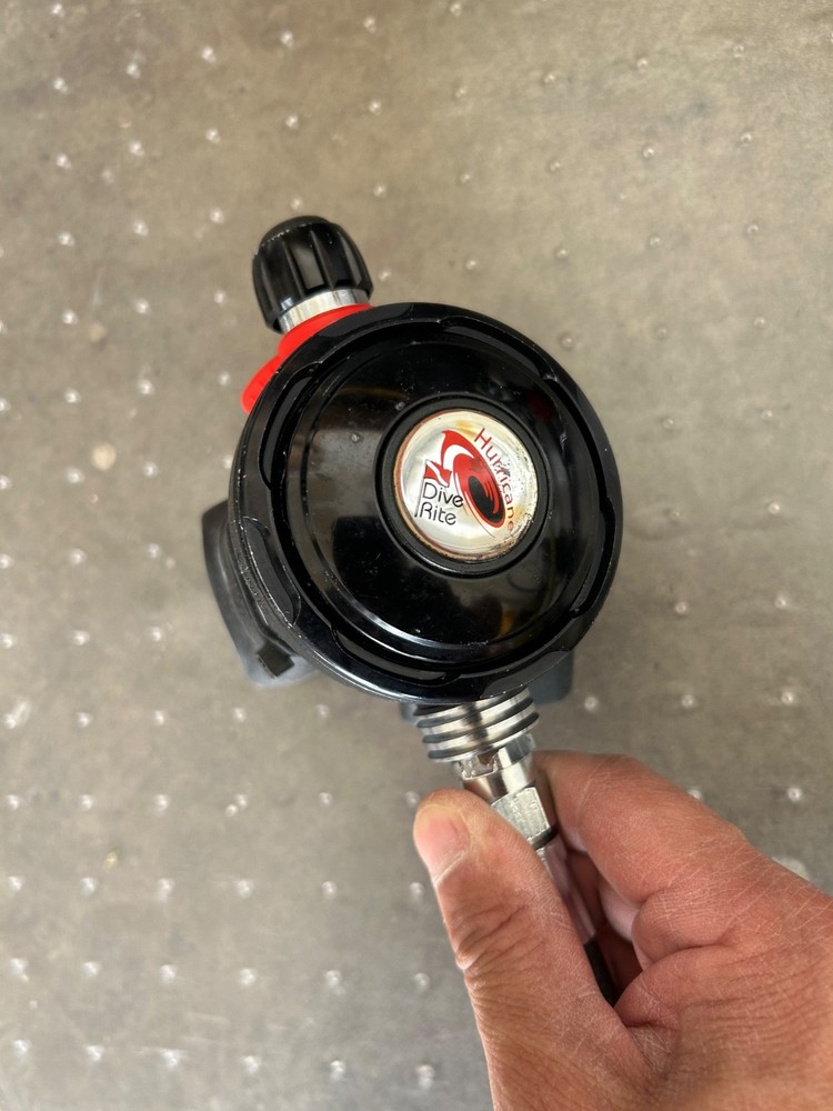 dive rite hurricane scuba diving regulator