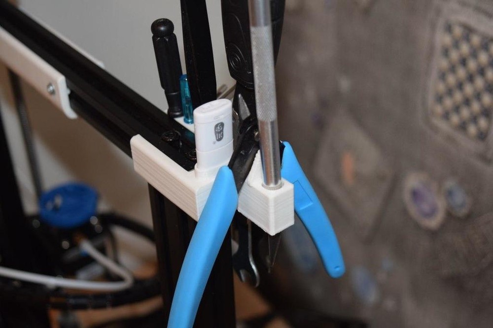 Tool Holder Organizer for Ender 3 V2 - Workshop Storage Solution with Scalpel an
