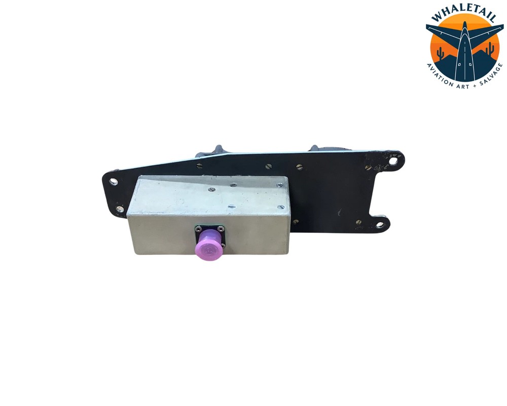 A320 Navigation Forward Light