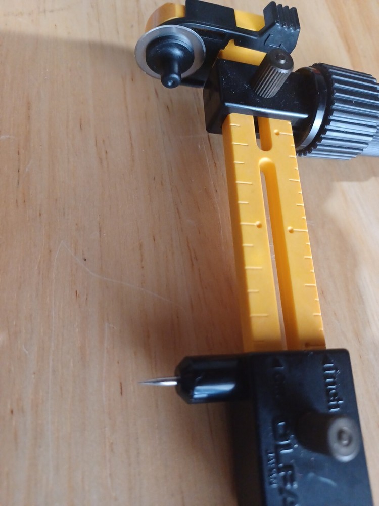 Olfa 4" Compass Circle Cutter