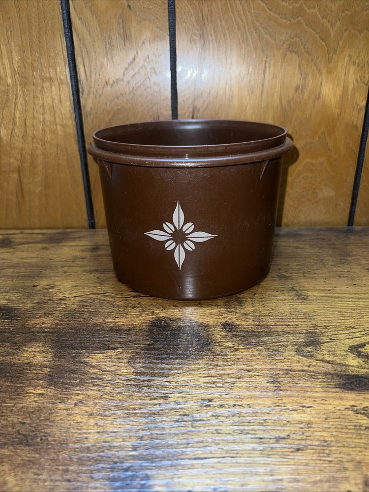 Tupperware 264-28 Container No Lid