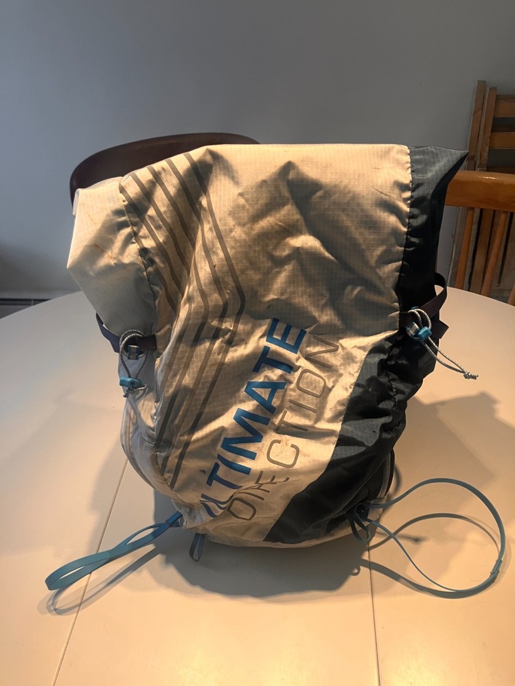 Ultimate Direction Lightweight Roll top Backpack. Skimo Glacier Vest, S/M
