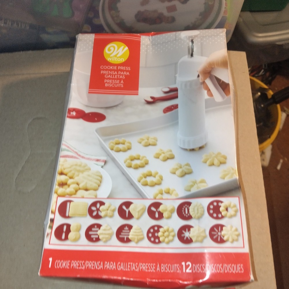 Wilton Cookie Press 12 Assorted Discs Shapes Manual Sealed Box
