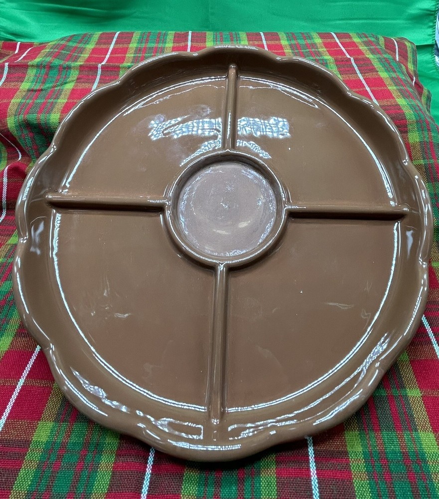 VTG Farm Dome Cake/Cheese Crackers Multi Purpose Ceramic Platter Reversible Base