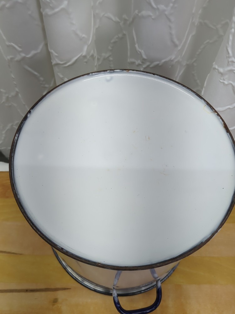 Enamelware Flour Pot