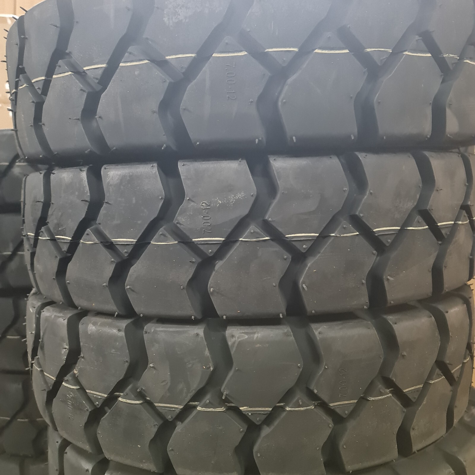 7.00-12 14 PLY 7.00x12 ROAD CREW (1 Tire + Tube + Flap ) FORKLIFT TIRES