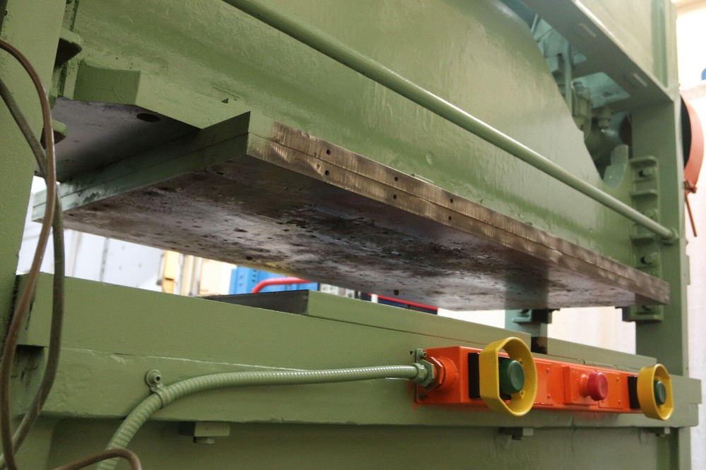 80 TON ROUSSELLE SSDC PRESS: YODER #69553