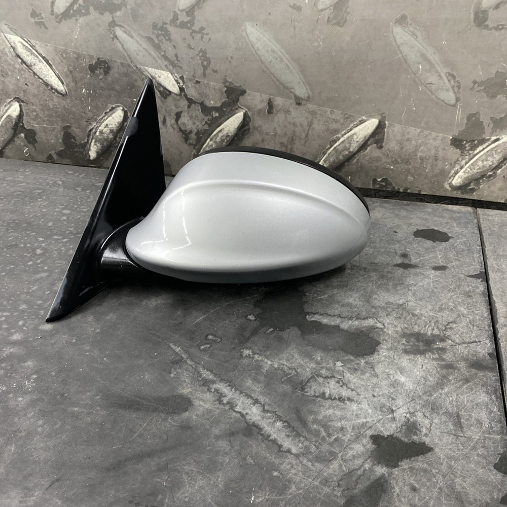 06 BMW 330i SEDAN Mirror Left DRIVER OEM Silver