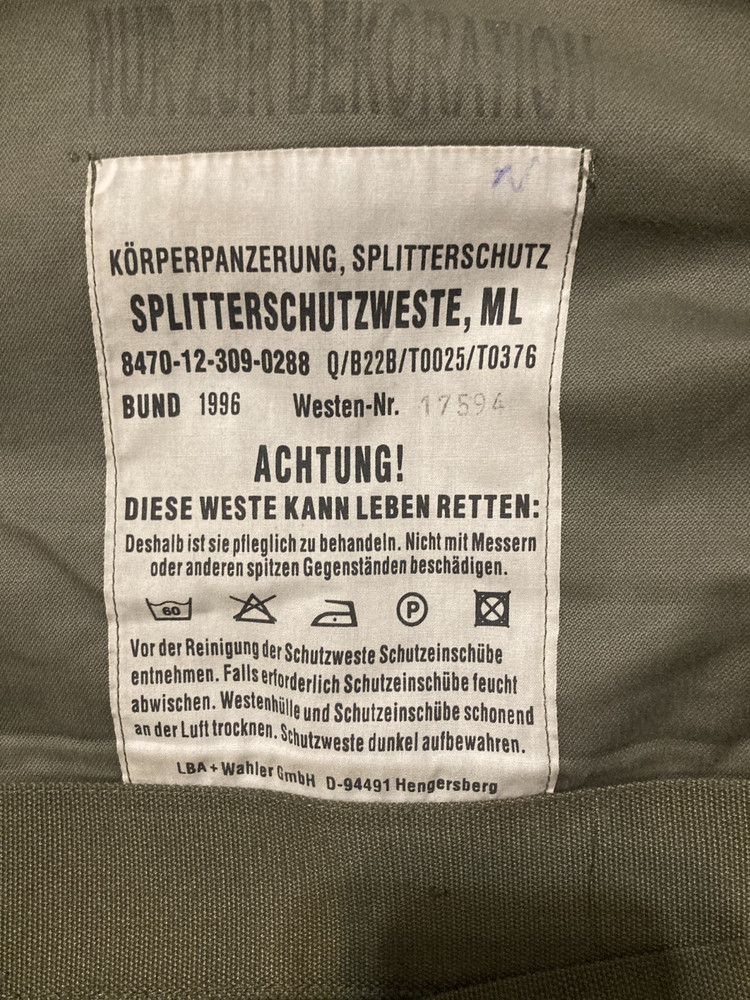 Authentic Flak/Fragmentation Vest - Vintage Flektarn- 1996 Size ML