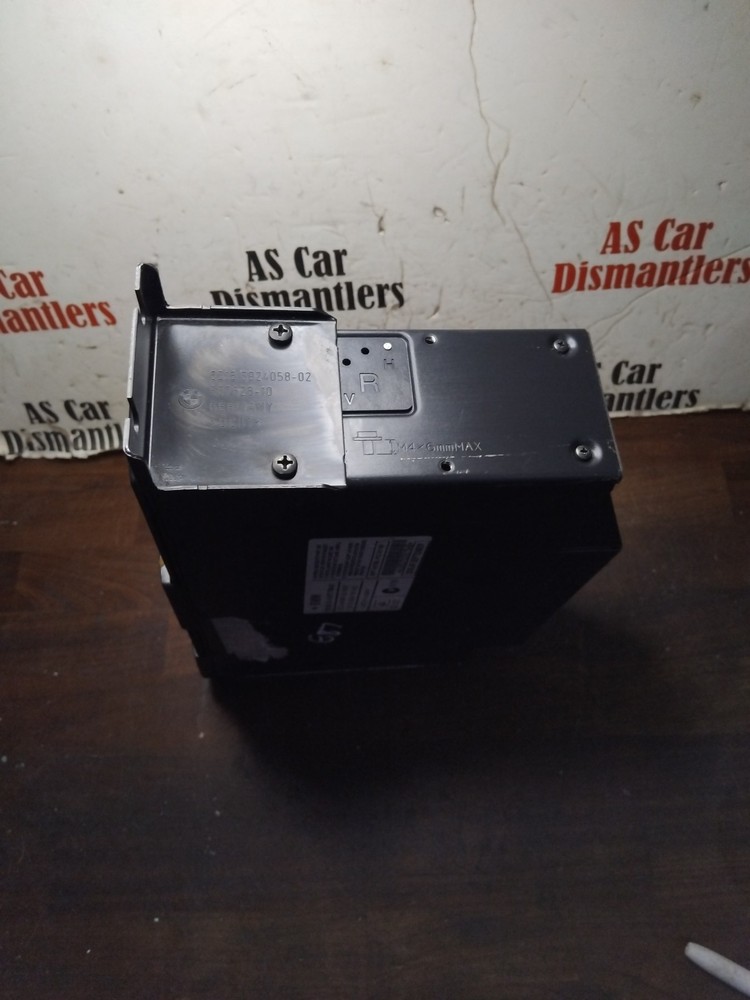 BMW E87 6 CD Disk Changer 6977759 - L13 #A4