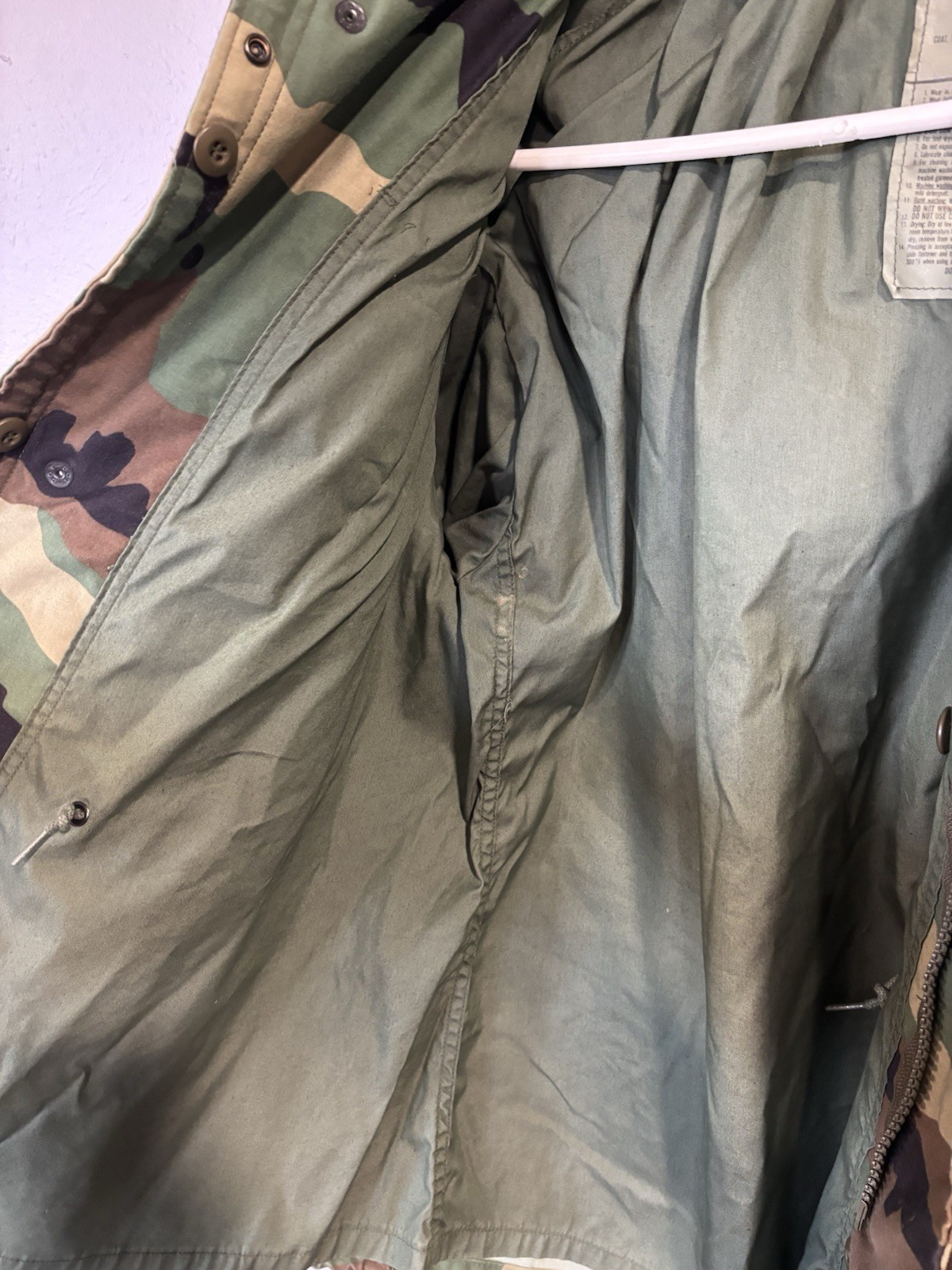 Vntg US Army M65 Field Jacket Mens Medium Short Woodland Camo Cold Weather 90's