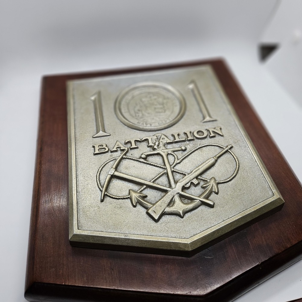 WWII US 101st Naval Construction Battalion (Seabees) Cast Aluminum Plaque