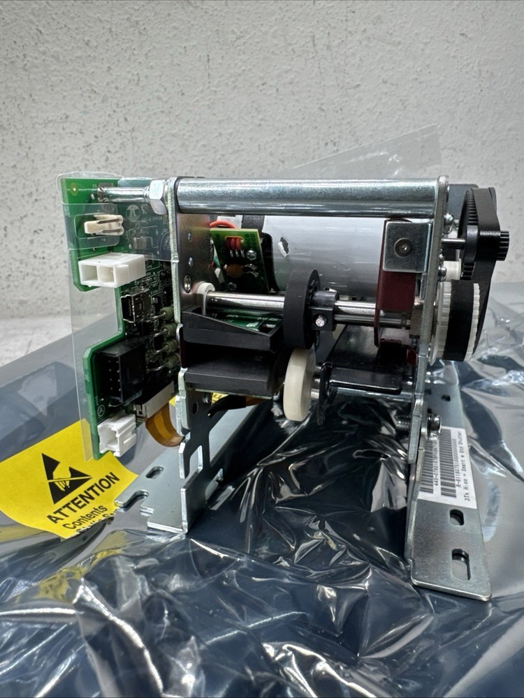 NCR Motorized Card Reader Track2 + w Std Shutter Model No 445-0765157A