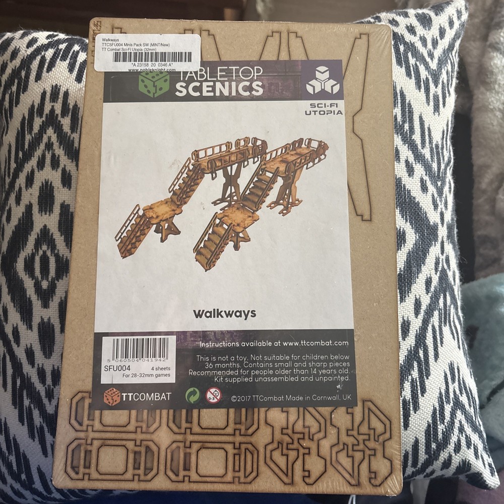 BRAND NEW - Table Top Scenics - Sci Fi/Utopia - IN PLASTIC