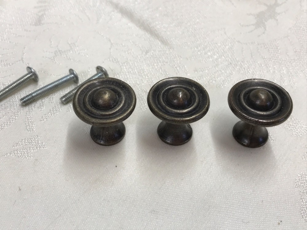 Vtg Set 3 BrassTone Round Cabinet Drawer Knobs Pulls Vint Style Hardware-1" X 1"
