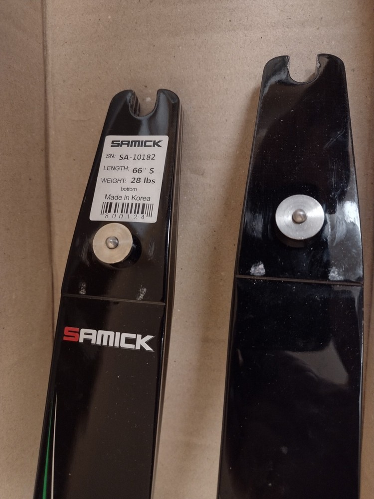 Samick Impress-C ILF Limbs Short 28lb USED