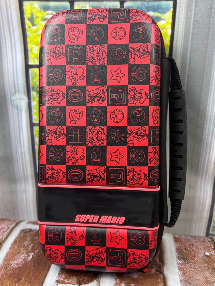 Nintendo Switch - Super Mario Protection Case Kit