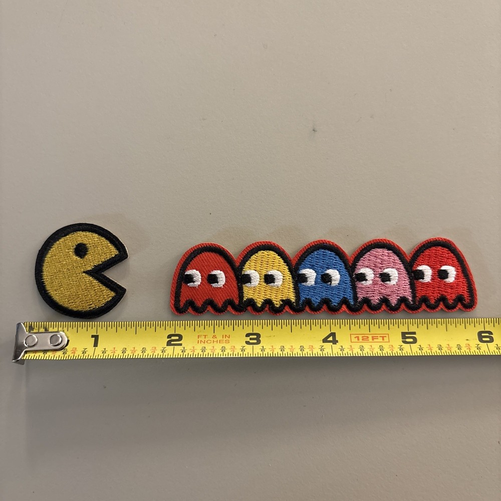 Pac-Man & Ghost (Iron on patch) Arcade / Video Games / Mrs. Pac-Man