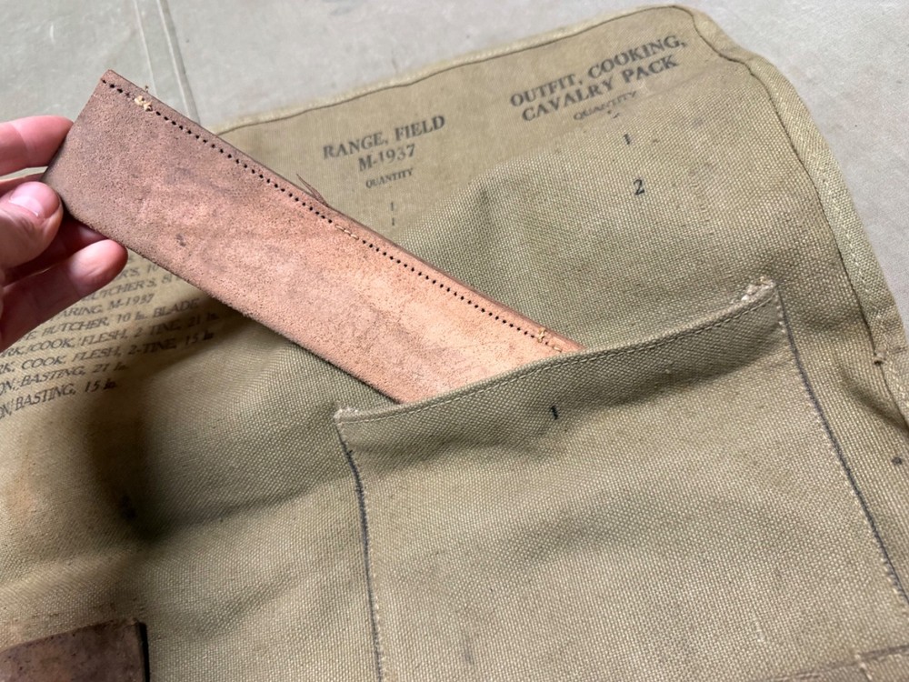 ORIGINAL WWII US ARMY M1937 CAVALRY RANGE FIELD COOKING UTENSILS ROLL-JQMD 1944
