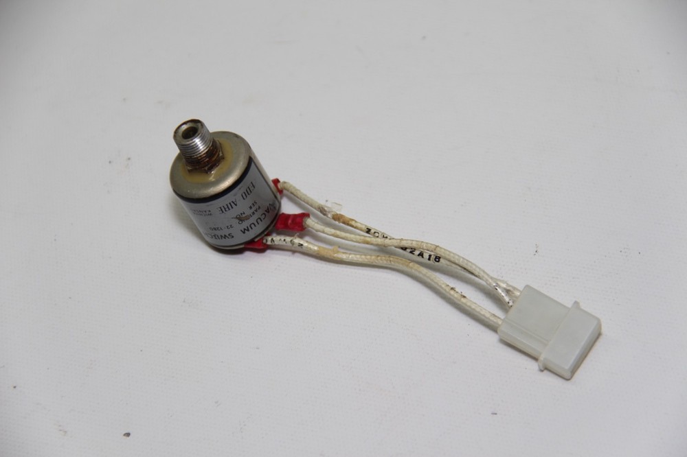 Edo-Aire Vacuum Switch, P/N: 22-1280-4