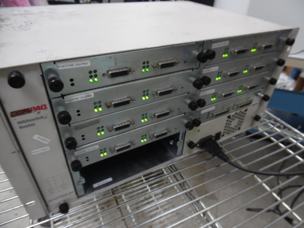 COMPAQ GIGASWITCH ROUTER 3X-DGRCA-AA