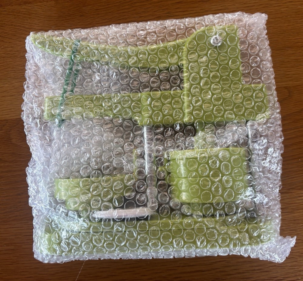 Badge Making Machine DC -109, Open Box