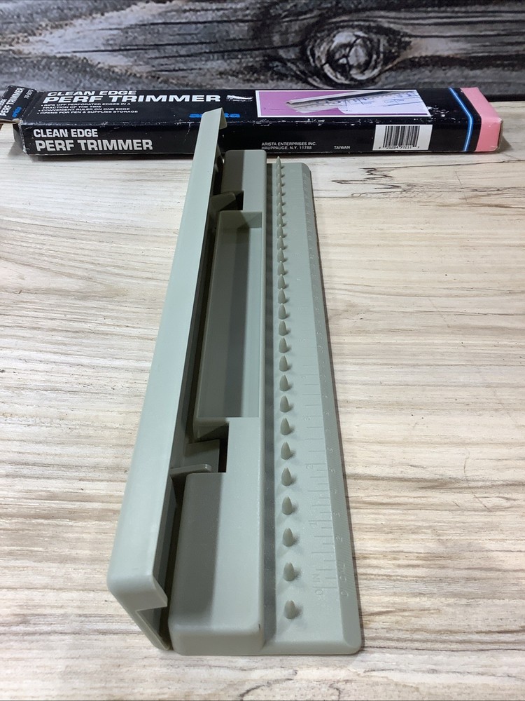 Arista Clean Edge Perf Trimmer